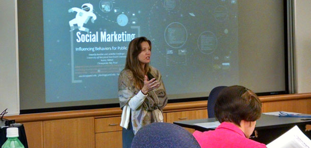 Amanda Rockler at a social marketing workhsop